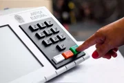 Imagem da matéria: Eleições 2026: saiba o que levar na hora de votar
