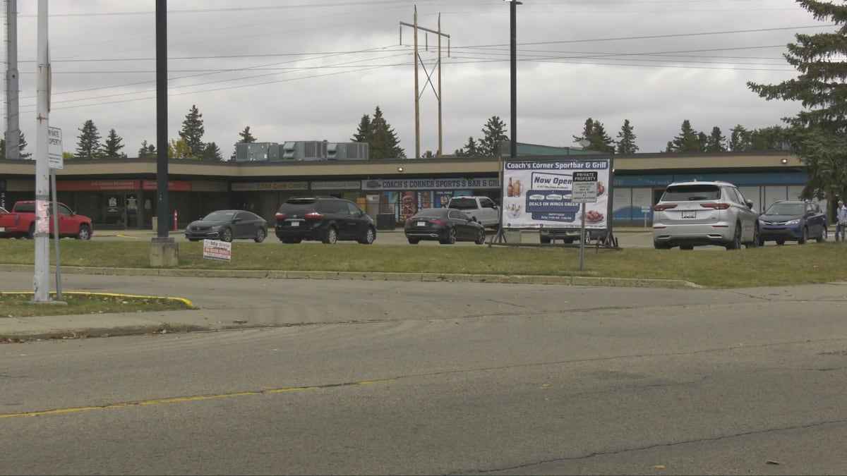 Drive-by shooting sends teens to hospital in south Edmonton