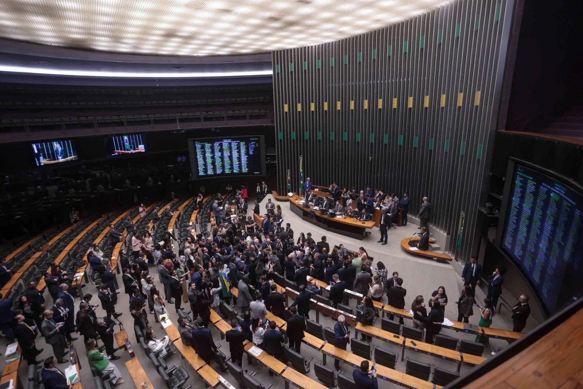 Plenário da Câmara: Legislativo trabalha menos em anos eleitorais