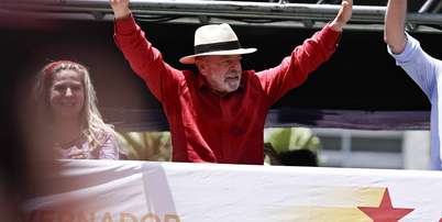 O presidente e candidato &agrave; reelei&ccedil;&atilde;o, Luiz In&aacute;cio Lula da Silva (PT) participa do evento de campanha O Brasil Pronto para Mais, na Pra&ccedil;a do Ferreira, no Centro de Fortaleza (CE), nesta ter&ccedil;a-feira, 29 de setembro de 2026 Foto: MATHEUS TEIXEIRA/PERA PHOTO PRESS / Estad&atilde;o