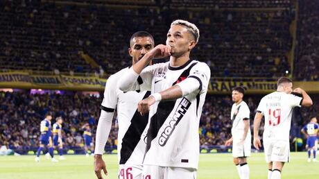 Com dinheiro, Vasco saindo das trevas. Venceu o Boca e calou a Bombonera. Pela semifinal da Sul-Americana. Depois de 26 anos pode voltar a disputar uma final