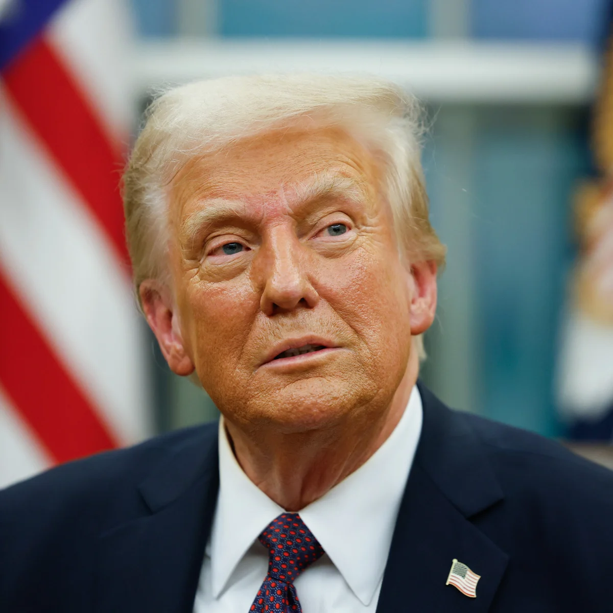 Trump volta a pedir que Novo México seja renomeado para "Nova América"