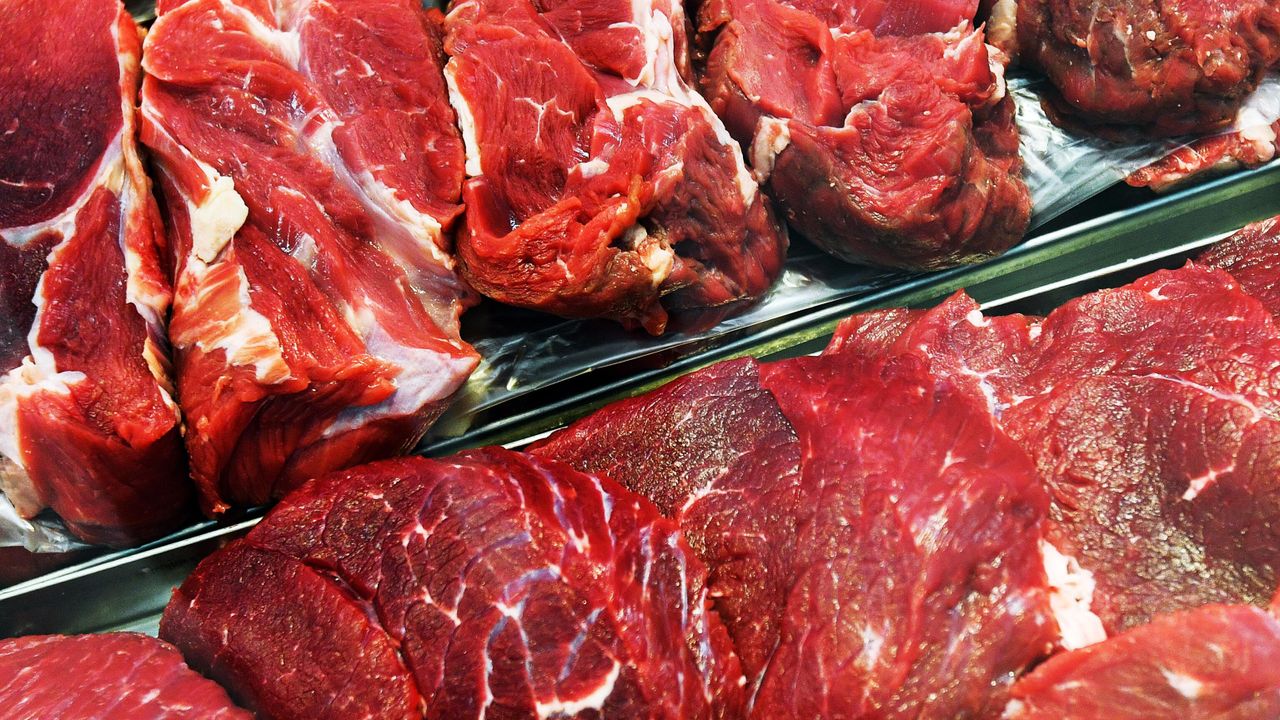Os russos não querem gastar em média mais de 307 rublos em comida pronta