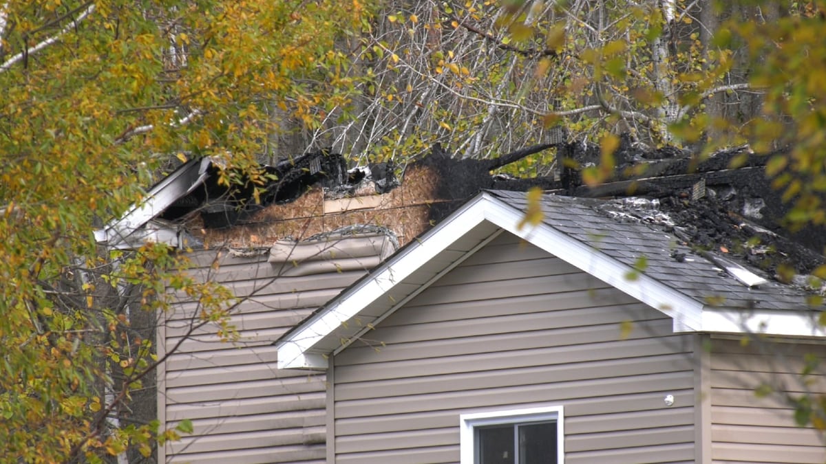 Police investigate after body found in residential fire near North Bay