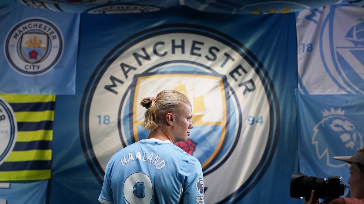 Haaland processa companhia aérea norueguesa por ‘uso ilícito’ da imagem de seu rabo de cavalo