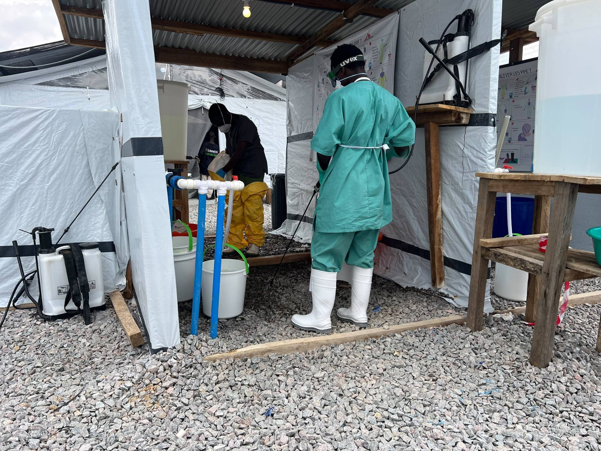 Ebola se espalha no leste da RD Congo enquanto o Quênia confirma caso importado