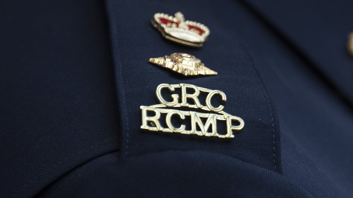 1 dead after house fire in Burnaby: RCMP