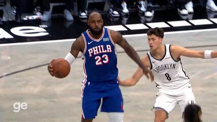 Veja os melhores momentos de LeBron James em sua estreia pelo Philadelphia 76ers na pré-temporada da NBA