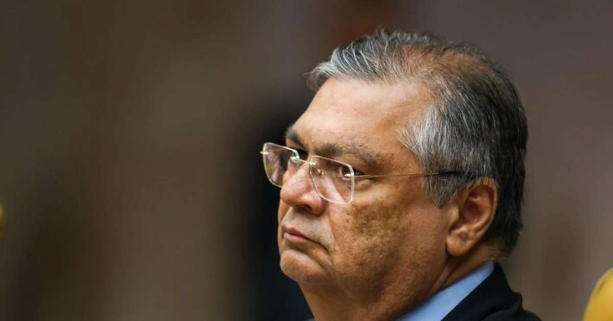 Dino diz que TSE concordou com ele sobre posts de Nossa Senhora e que decisão de Mendonça seria censura