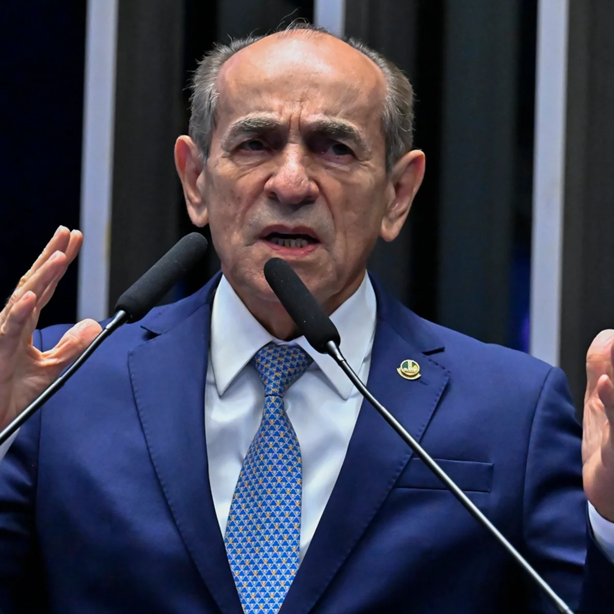 Governista diz que votaria em emenda de Flávio por reduzir maioridade penal