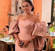 Gardênia Cavalcanti vai a evento com relógio que pertenceu a Hebe Camargo
