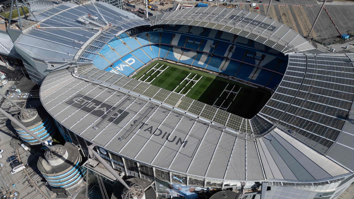Patrocinadora máster do Manchester City apoia clube e estuda processo contra a Premier League