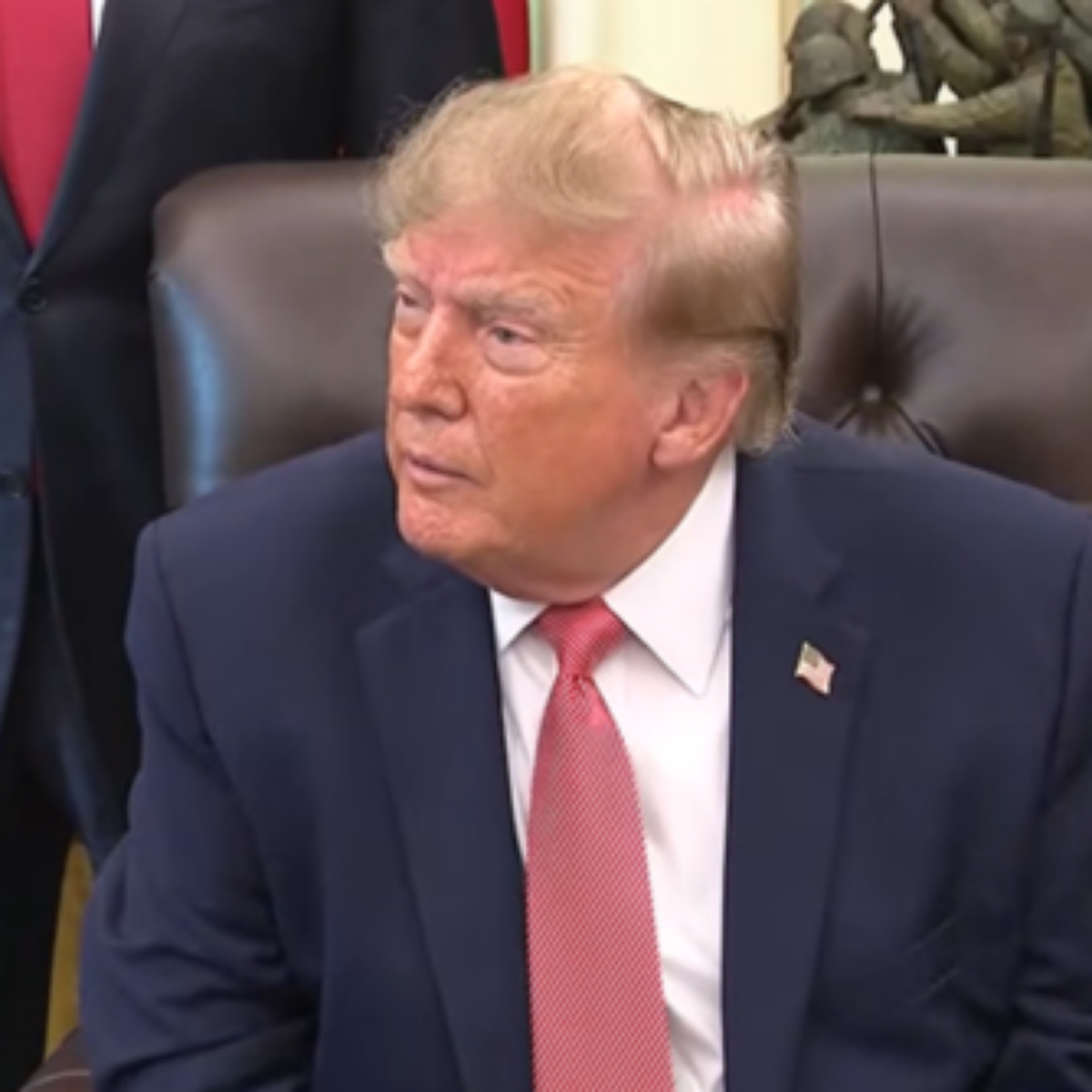 Parece outra eleição fraudada, diz Trump sobre vitória de Lula no Brasil