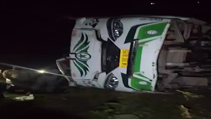 2 mortos e 21 feridos após acidente de canter em Rajouri, no Jammu e Caxemira