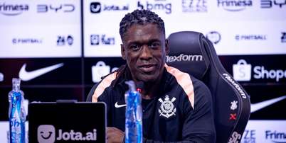 Clarence Seedorf Foto: Rodrigo Coca/Ag&ecirc;ncia Corinthians / Esporte News Mundo