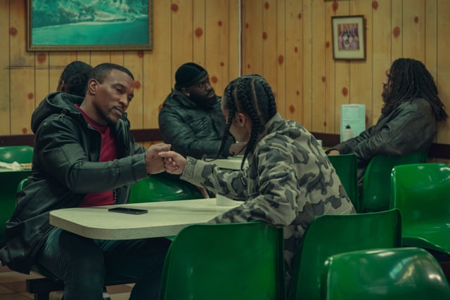 'Nada funcionou para mim até que eu estivesse limpo e sóbrio': Ashley Walters sobre atuar, dirigir – e mudar sua vida