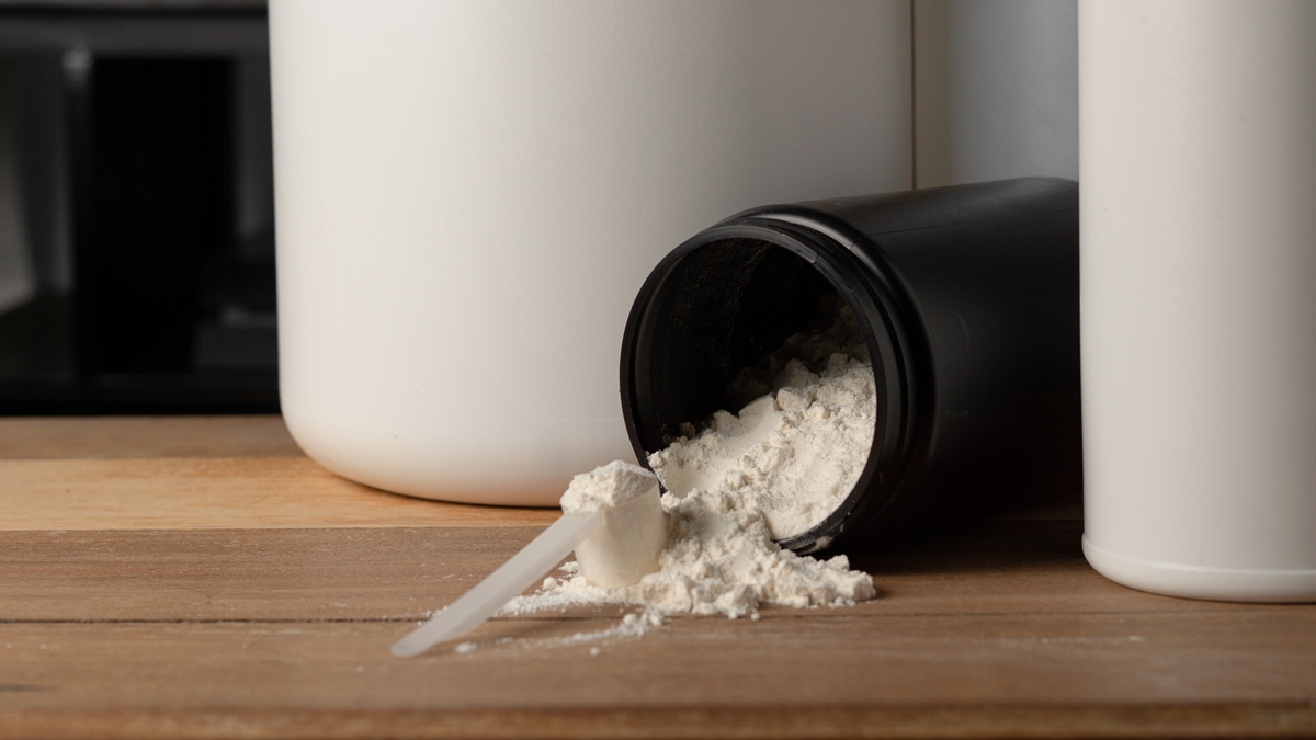 Whey e creatina "acabam" com os rins? Ciência responde a esse medo comum