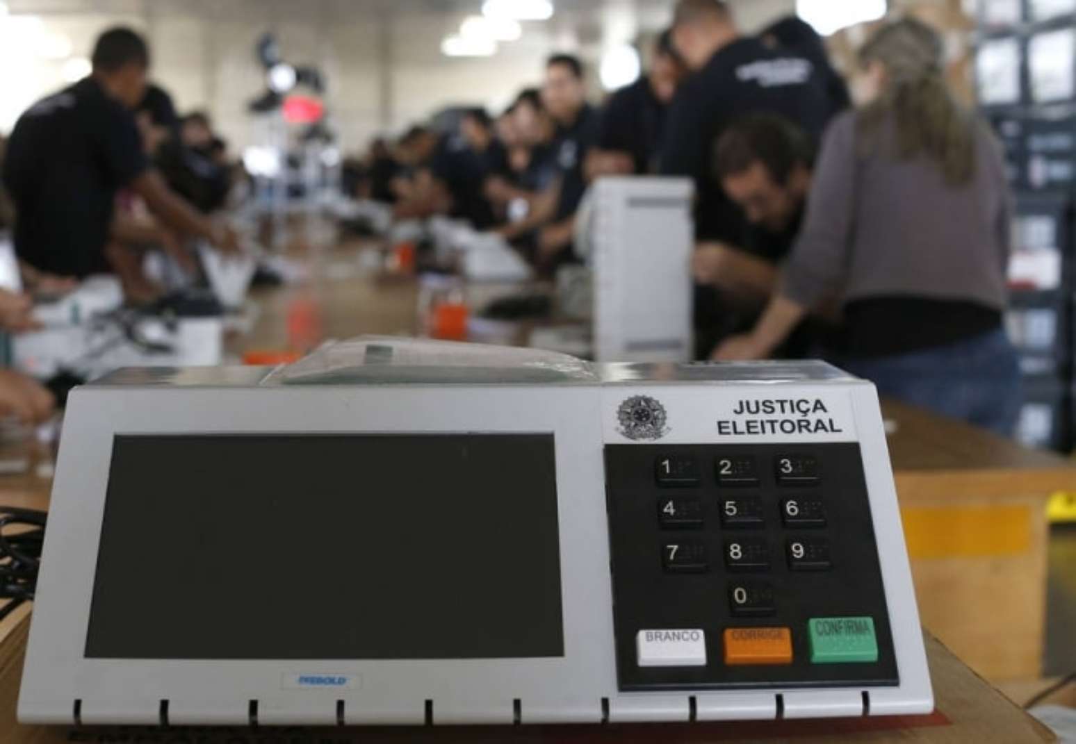 Para a Justiça Eleitoral, cada turno é considerado uma eleição independente
