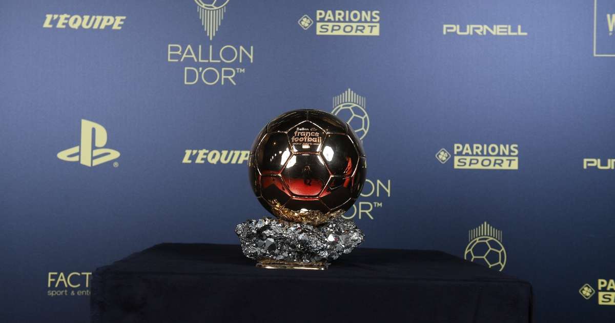 Site da Bola de Ouro comete erro e faz post anunciando três vencedores da premiação
